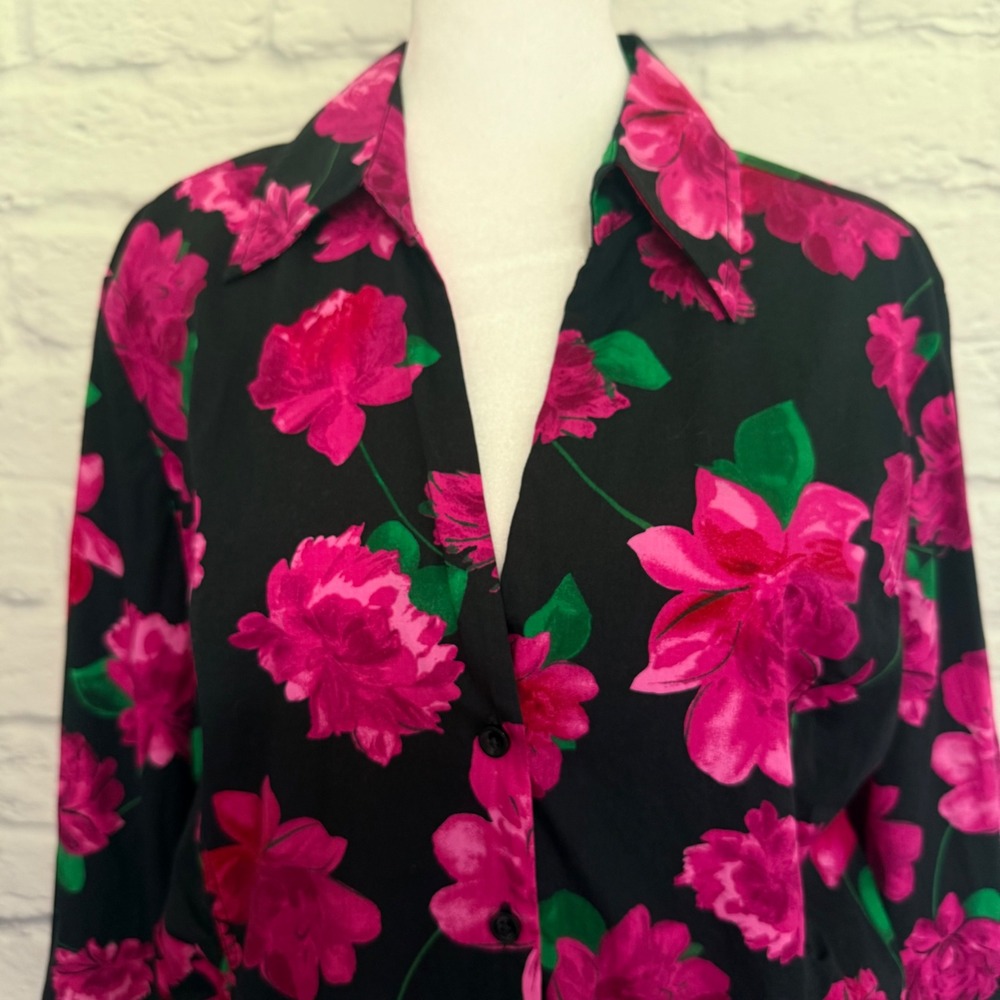 Ann Taylor Floral Blouse Womens 18 Black Pink Rose Print Ruched Side Button Down - Picture 2 of 9